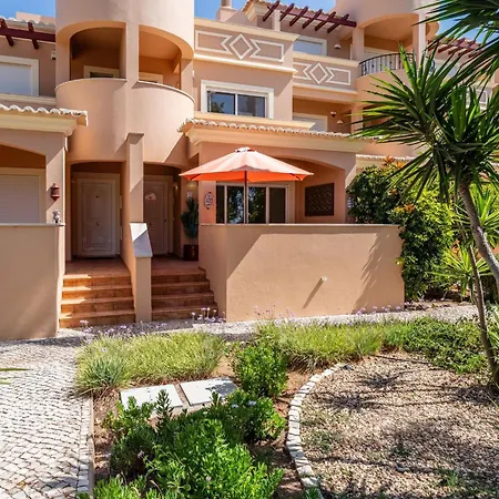Prázdninový dům Sunny 2bdr House Near Ferragudo By Lovelystay *