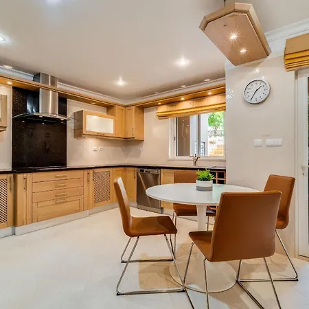 Sunny 2bdr House Near Ferragudo By Lovelystay Prázdninový dům *