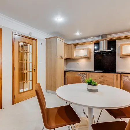Sunny 2bdr House Near Ferragudo By Lovelystay Prázdninový dům Estômbar